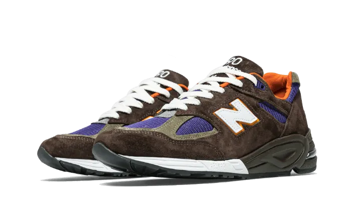 990 V2 Fabriqué aux États-Unis Marron Violet