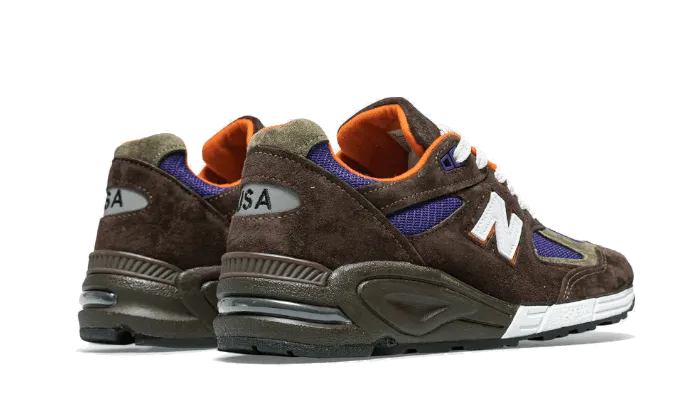 990 V2 Fabriqué aux États-Unis Marron Violet