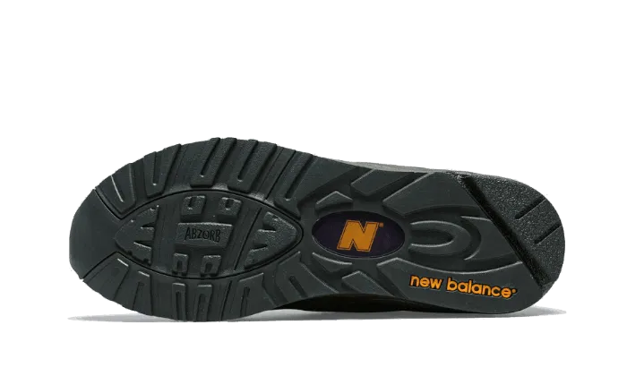 990 V2 Fabriqué aux États-Unis Marron Violet