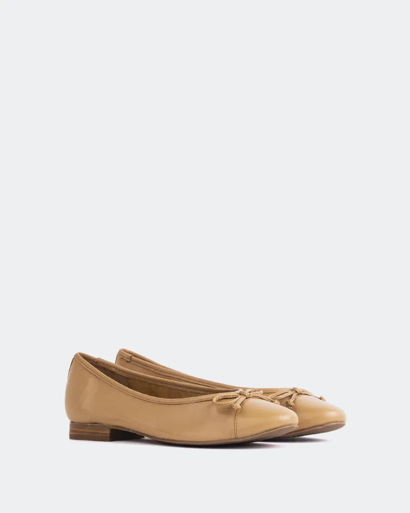 Alona Cuir de Chameau