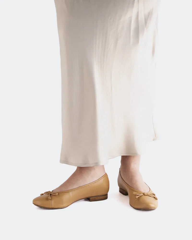 Alona Cuir de Chameau