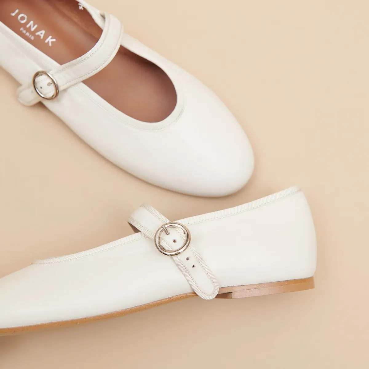 Jonak Chaussures Femme Ballerine Déesse Cuir Écru