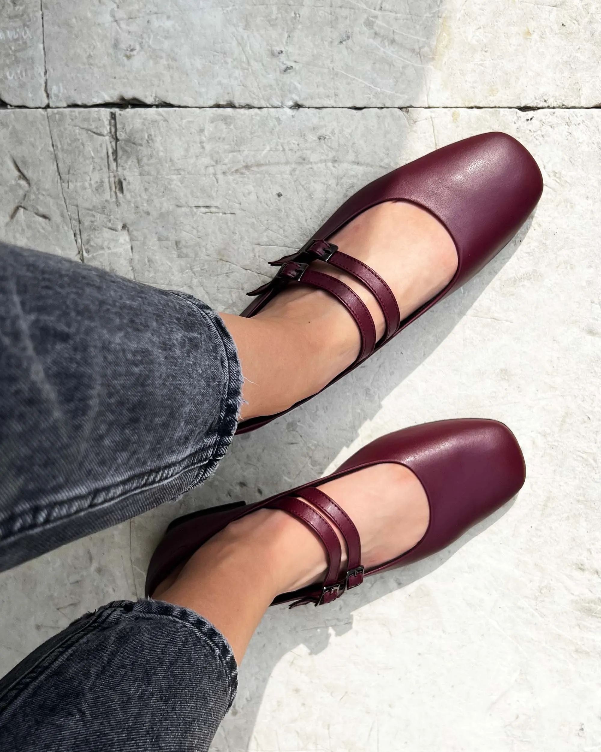 Mary Jane Vegea® Escarpins Végans en Simili-Cuir de Raisin | Cerise