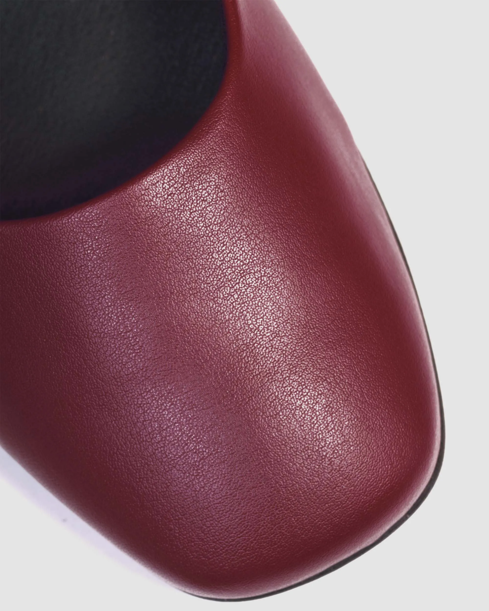 Mary Jane Vegea® Escarpins Végans en Simili-Cuir de Raisin | Cerise
