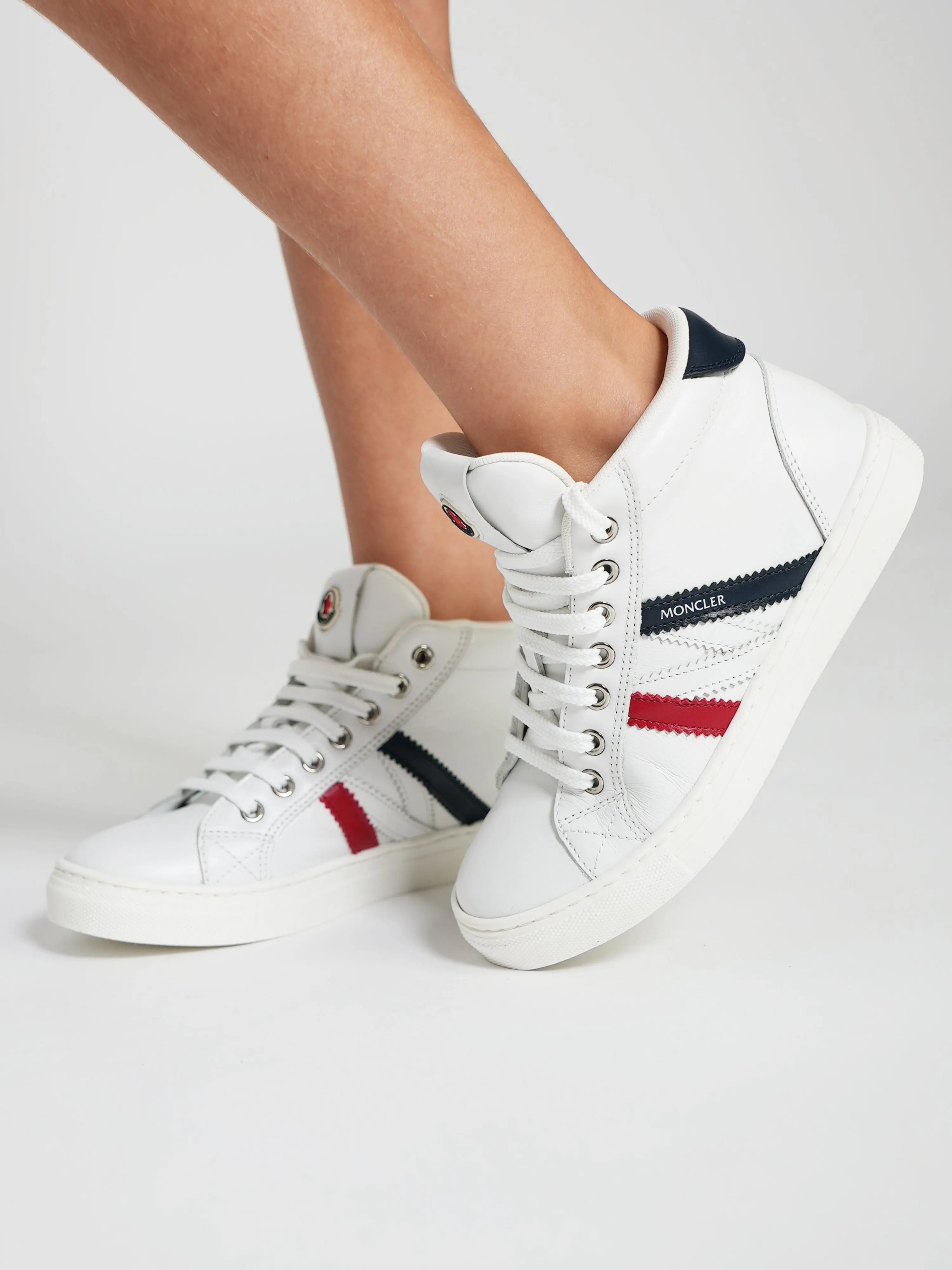 Moncler Enfant Baskets Hautes Monaco en Cuir Blanc pour Enfants