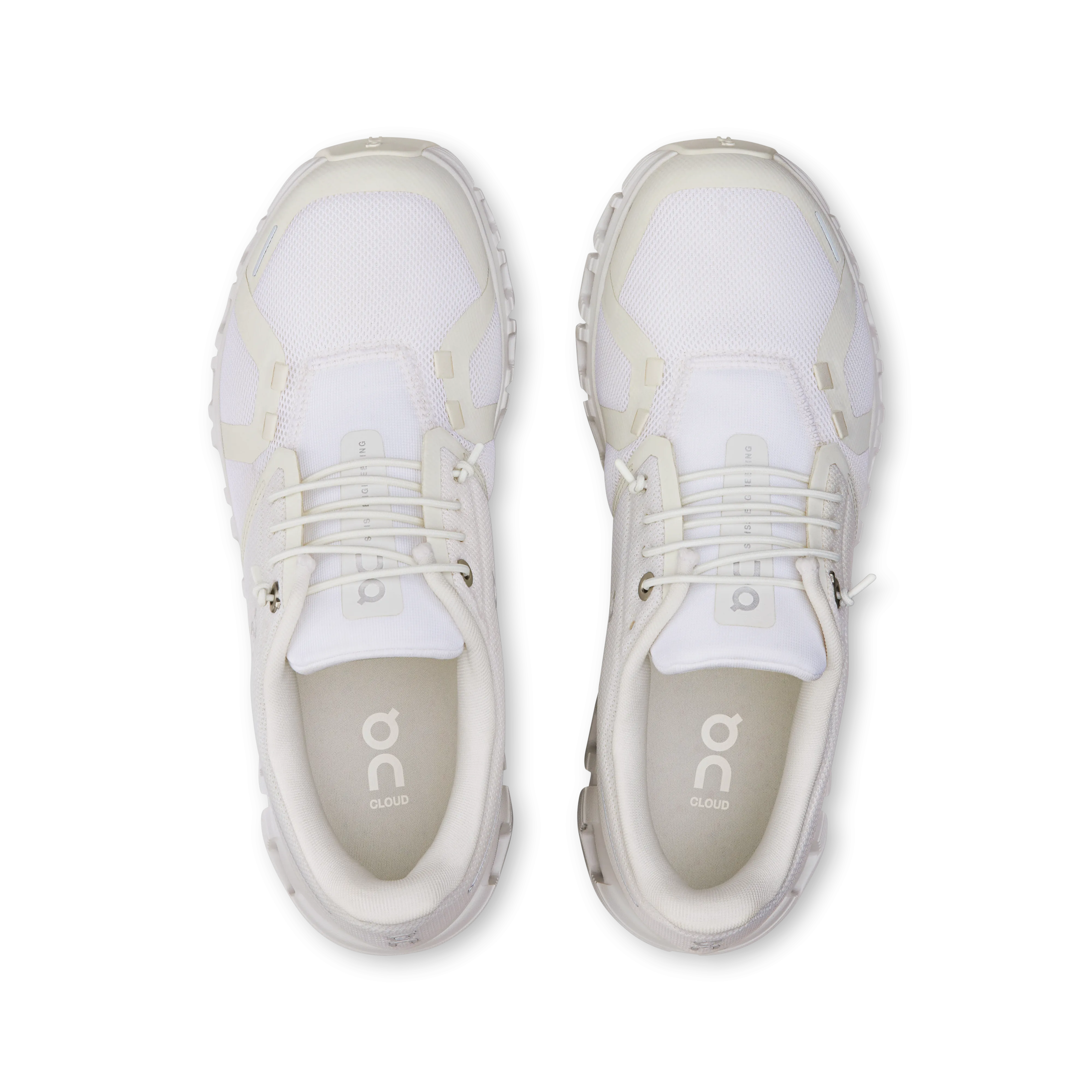Chaussures On Running Women's Cloud 6 - Blanc / Blanc