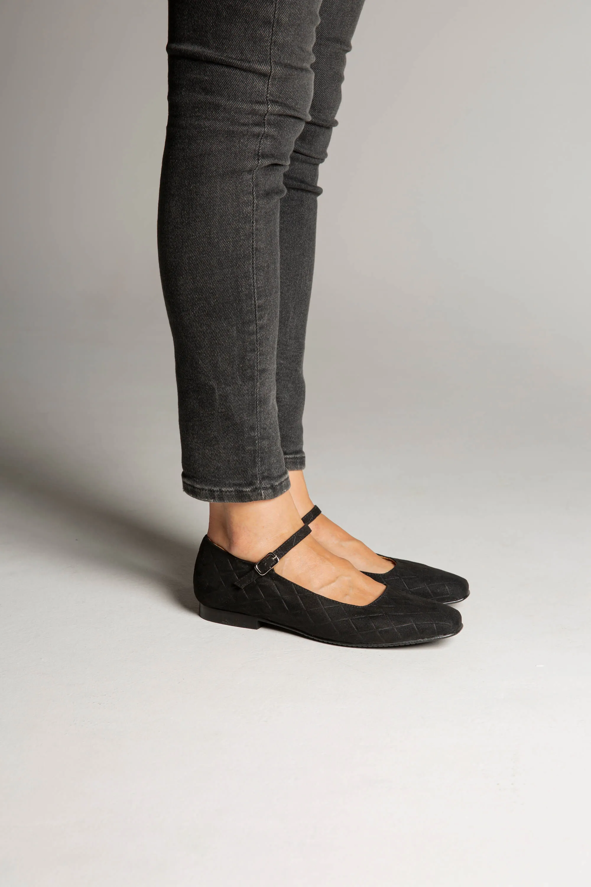 Ballerines en Suédine Végane Douce | Noir