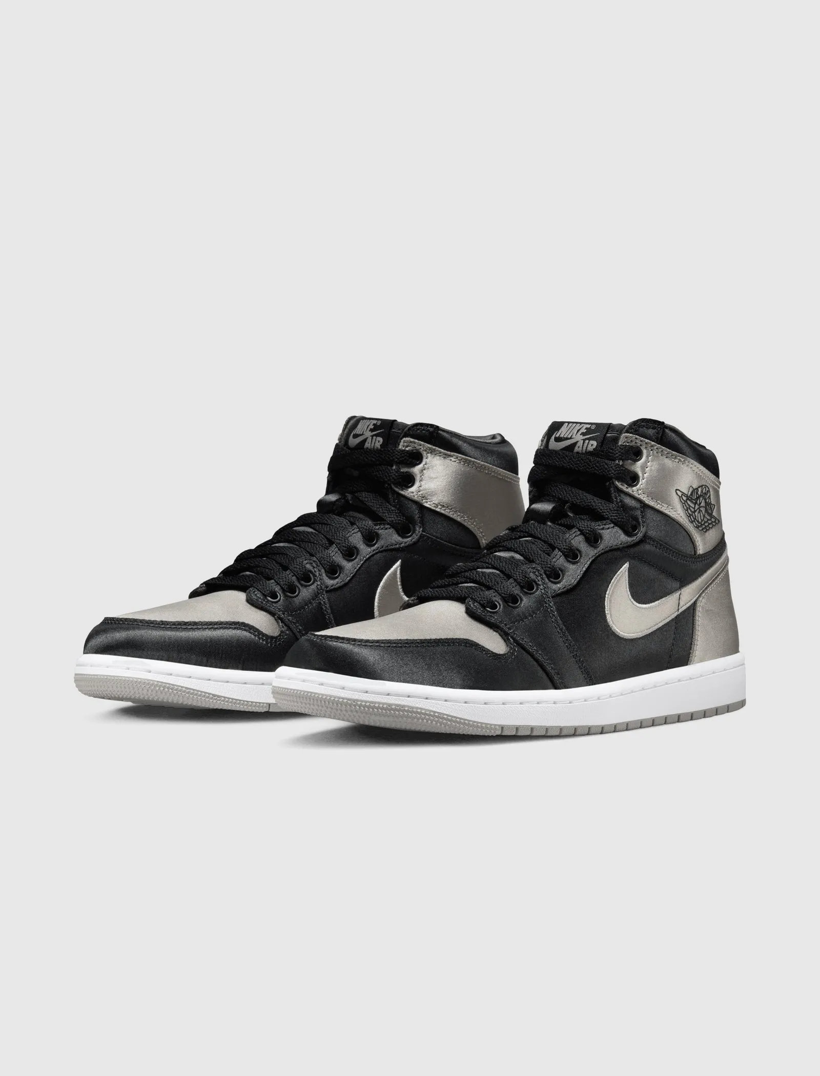 AIR JORDAN 1 RETRO HIGH POUR FEMME 