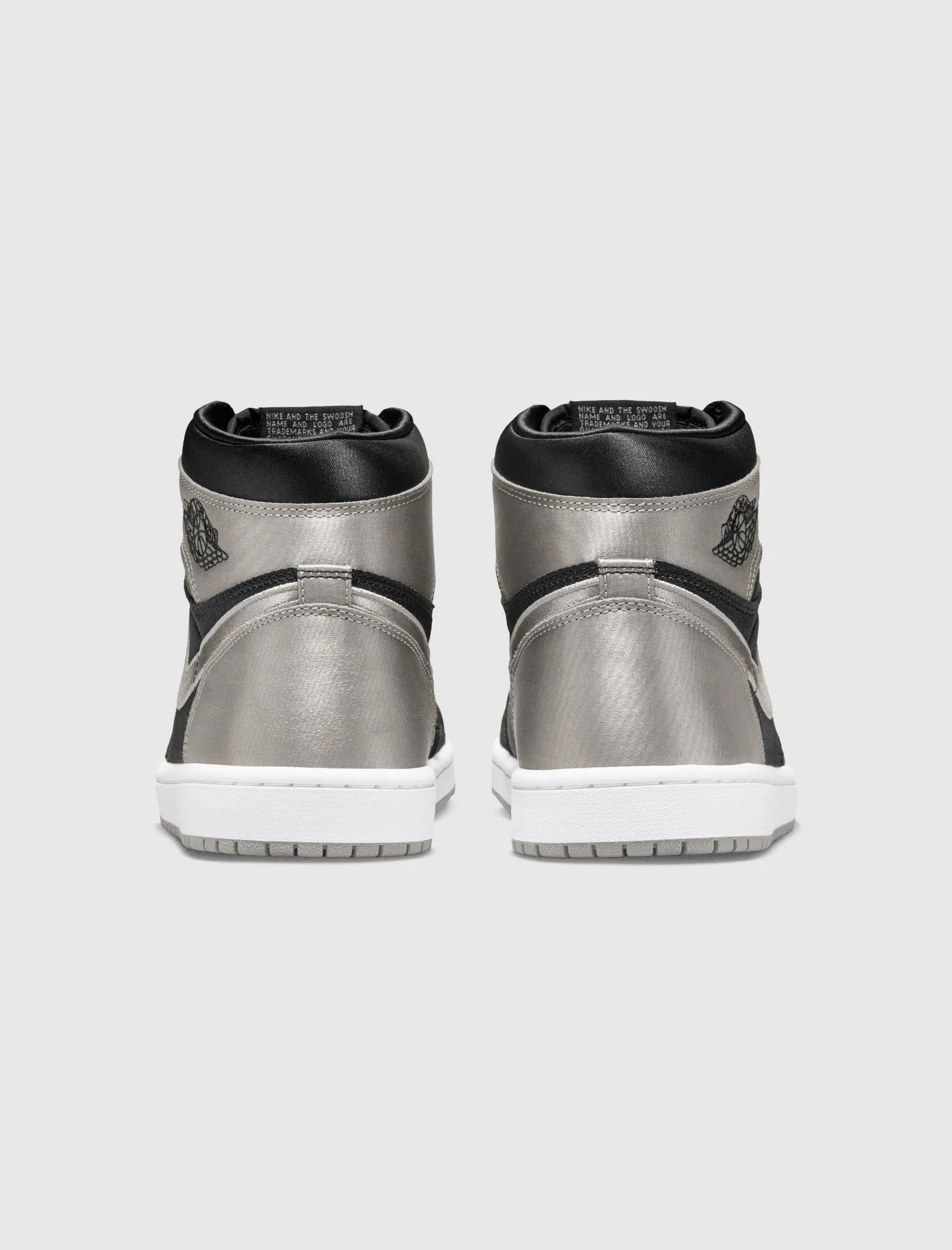 AIR JORDAN 1 RETRO HIGH POUR FEMME 